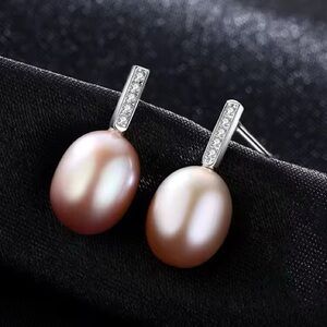 •High End Luxurious Classic Freshwater Pearl 925 Sterling Silver Stud Earrings
